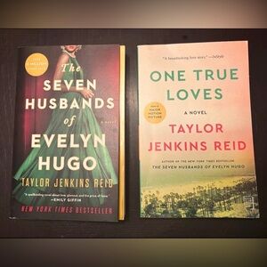 Taylor Jenkins Reid Book Bundle